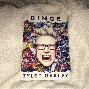 - hard cover, great condition 🍬